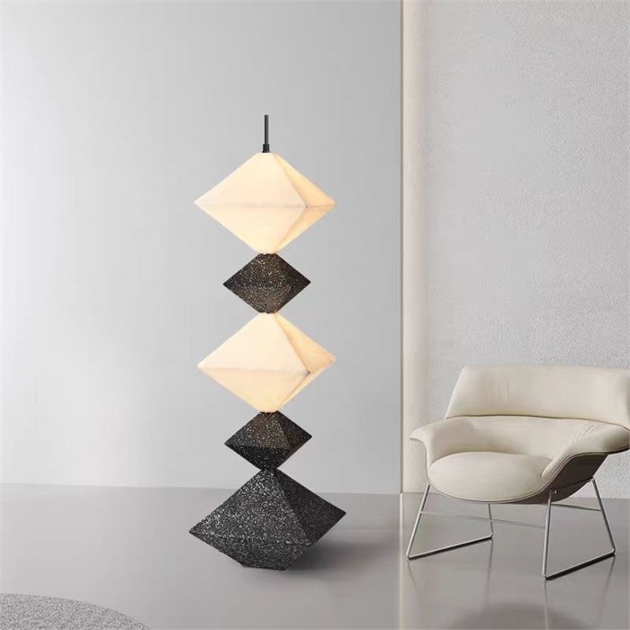 Архитектурный напольный светильник-скульптура «Rhombus Cube» (Brutalism Light Premium) 10150 - Onlainsale HOME