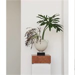 Дизайнерская ваза-амфора на мраморном подиуме Antique Spiral 10207 - Onlainsale HOME